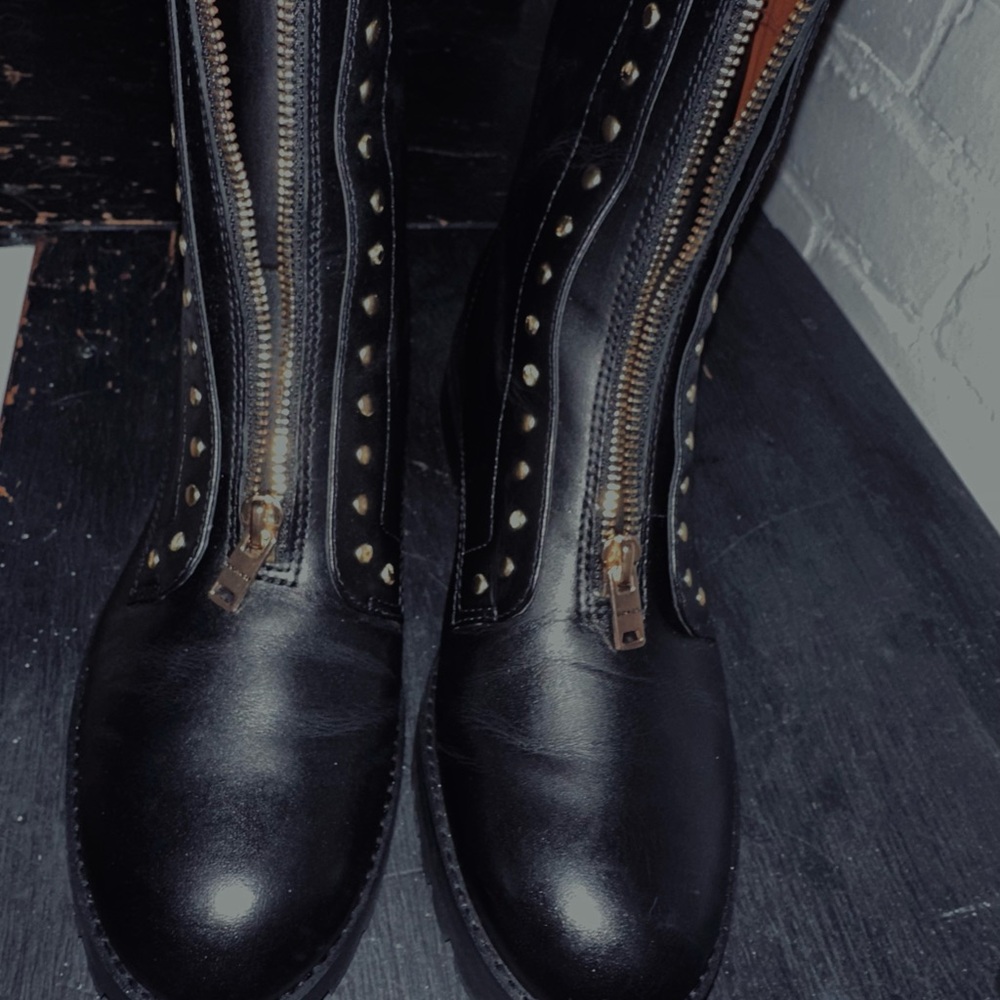 Coach LARA Studded Combat Boot size 9.5 with original Box - Picture 9 of 12